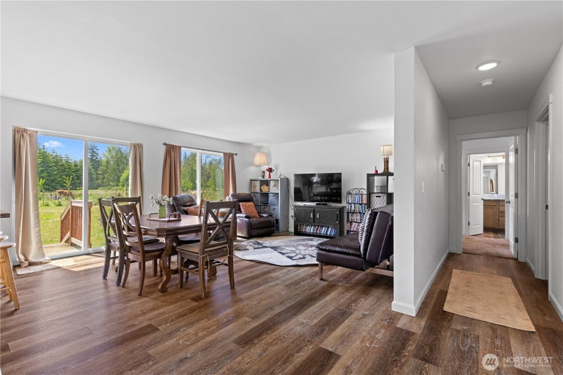 15635 Ursula Lane SE