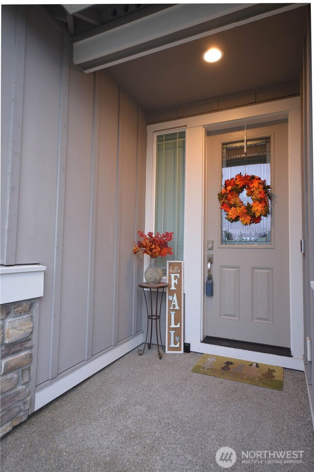 Photo of 3310 Okanogan Court SE, Lacey, WA 98503 (MLS # 2452709)