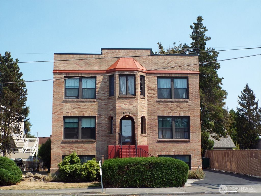 Photo of 6710 Greenwood Avenue N #1-6, Seattle, WA 98103 (MLS # 2478703)