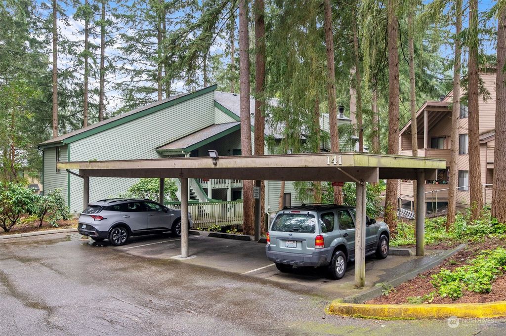 Photo of 141 S 330th Street #16-C, Federal Way, WA 98003 (MLS # 2056239)