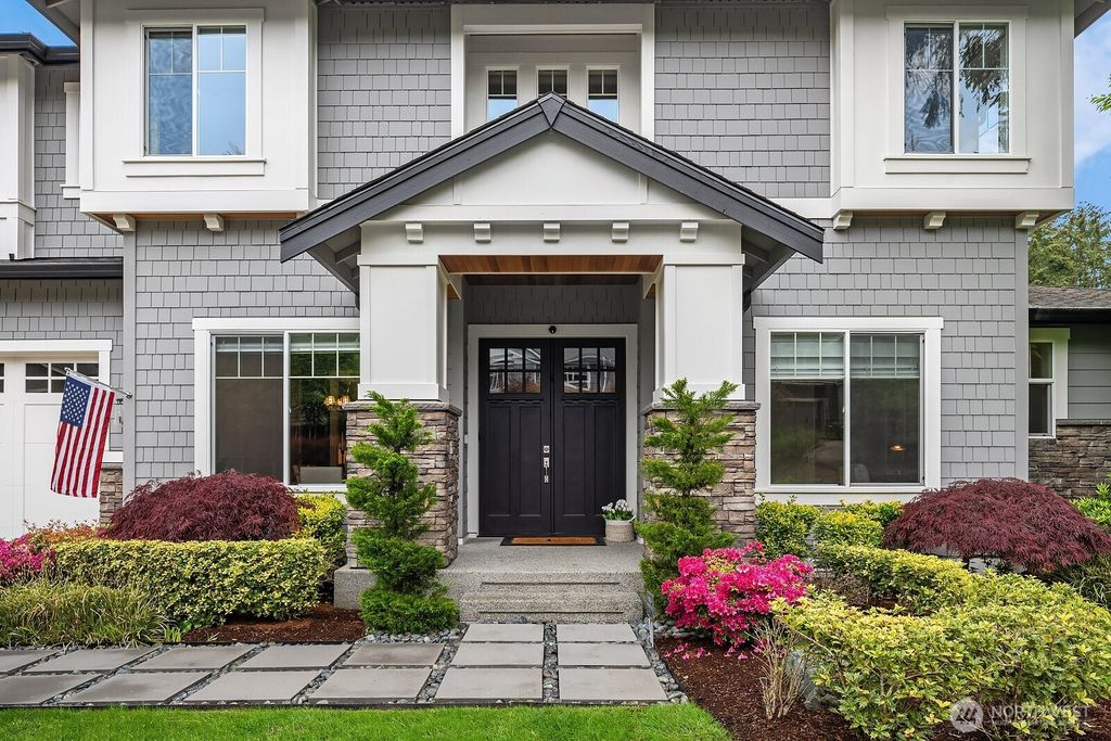 Photo of 1646 106th Avenue SE, Bellevue, WA 98004 (MLS # 2429395)