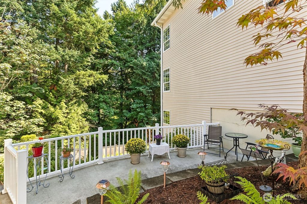 Photo of 1940 S 368th Place, Federal Way, WA 98003 (MLS # 2429256)