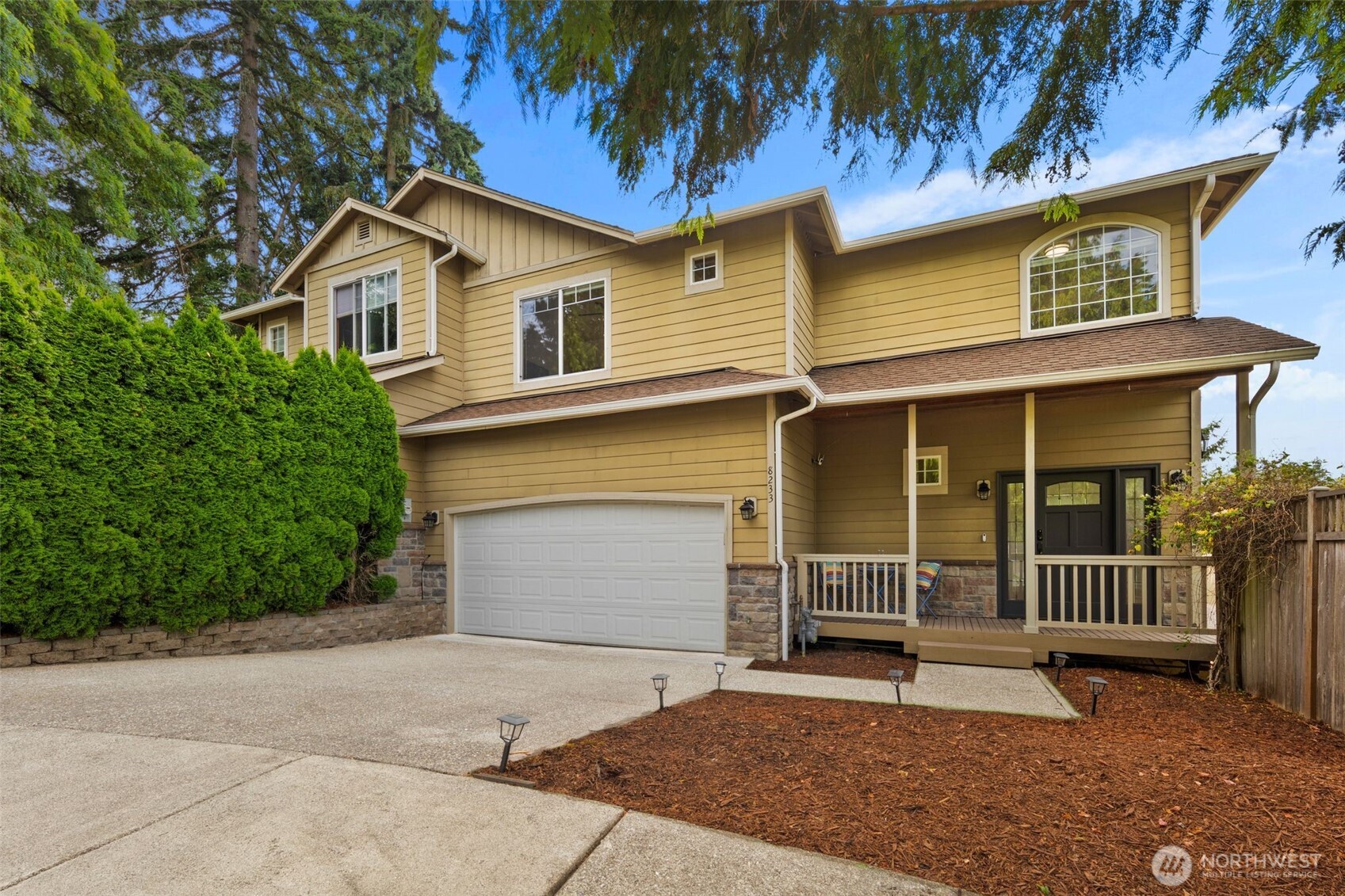 8233 NE 163rd Place