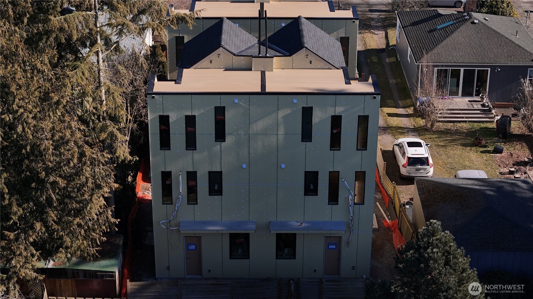 Seattle, Washington 98117, United States, 2 Bedrooms Bedrooms, ,3 BathroomsBathrooms,Residential,Active,999