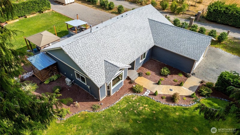 3226 Velvet Lane