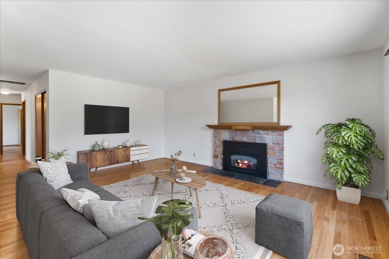1016 S 203rd Street