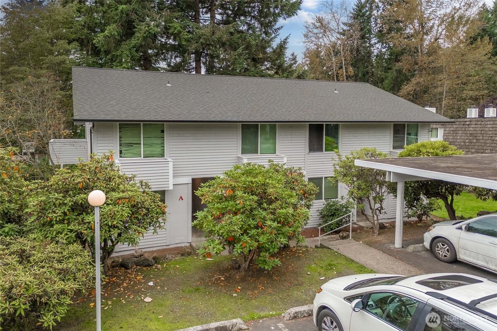Photo of 23 S 338th Place, Federal Way, WA 98003 (MLS # 2397419)