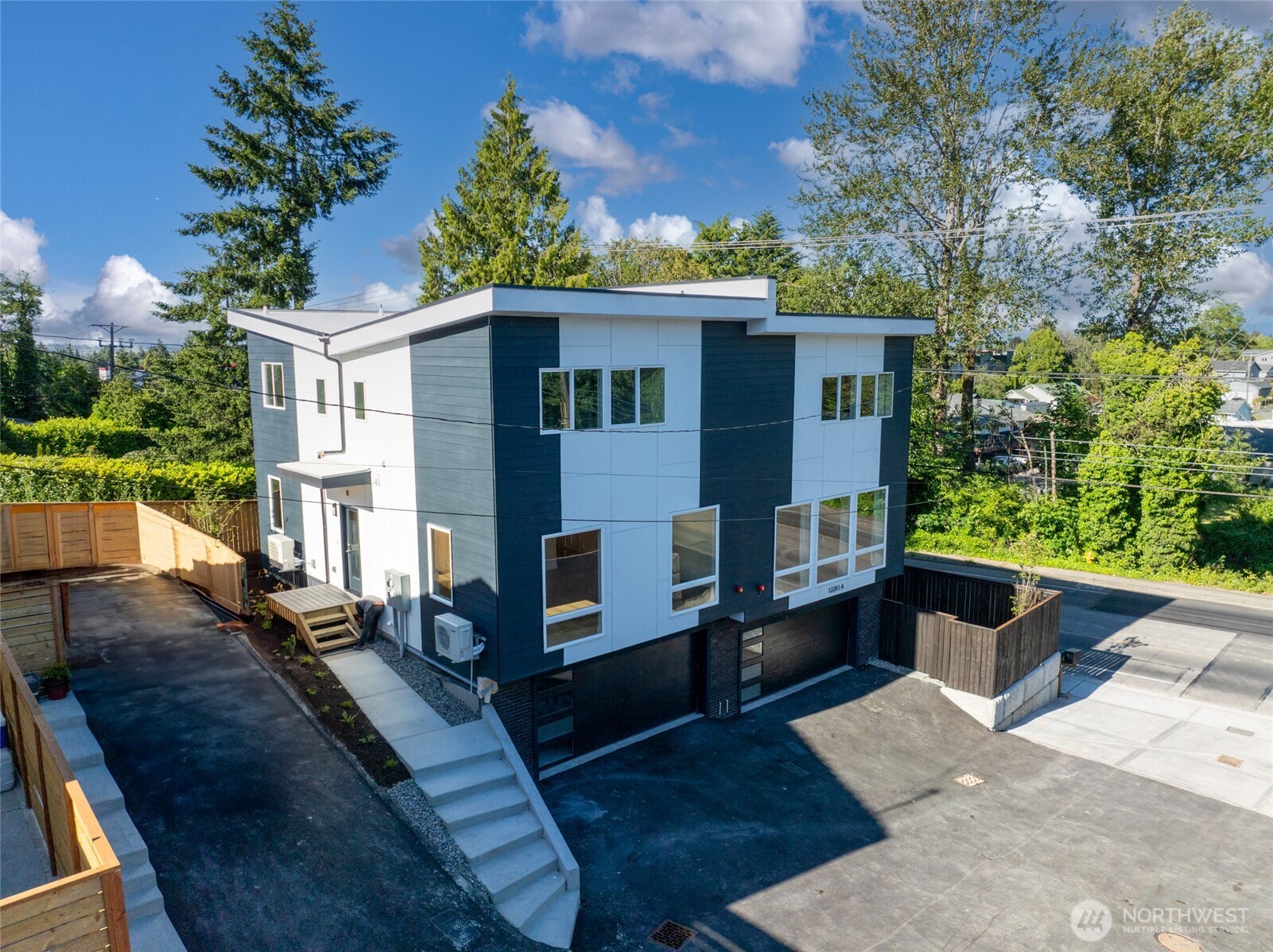 12215 Des Moines Memorial Drive S A