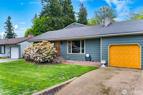 Photo of 4919 Dogwood Drive, Everett, WA 98203 (MLS # 2515975)