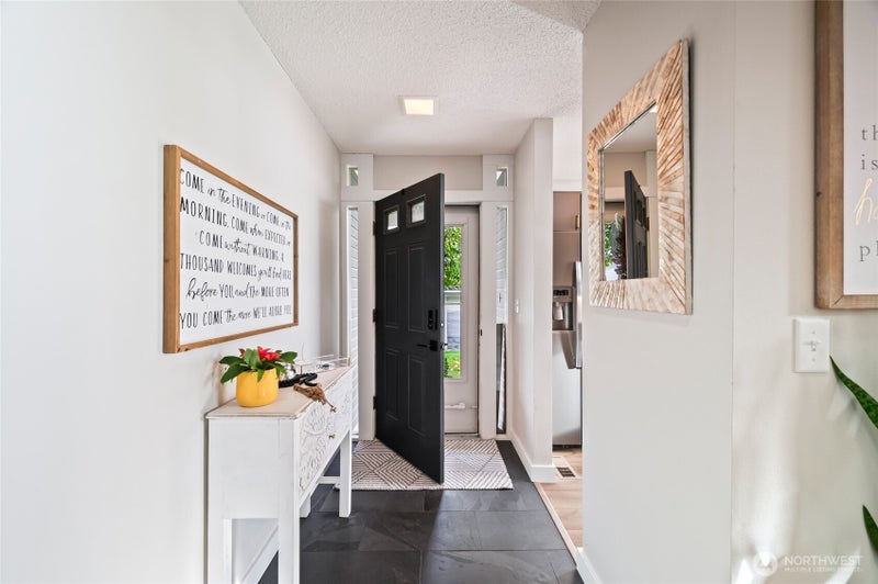 10 S Cove Avenue 1A