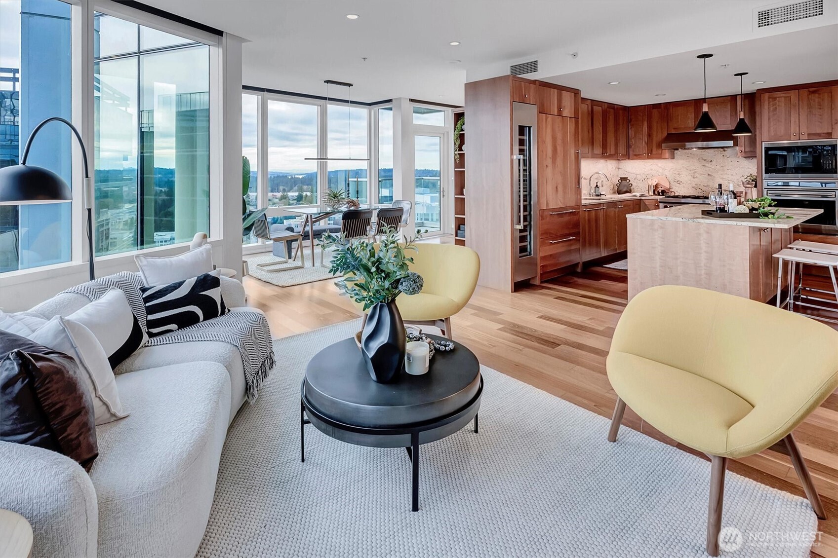 10700 NE 4th Street 2712