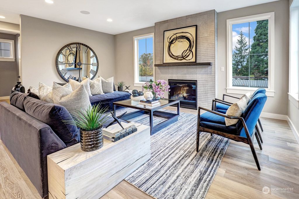 Photo of 1613 Market Street, Kirkland, WA 98033 (MLS # 2188923)