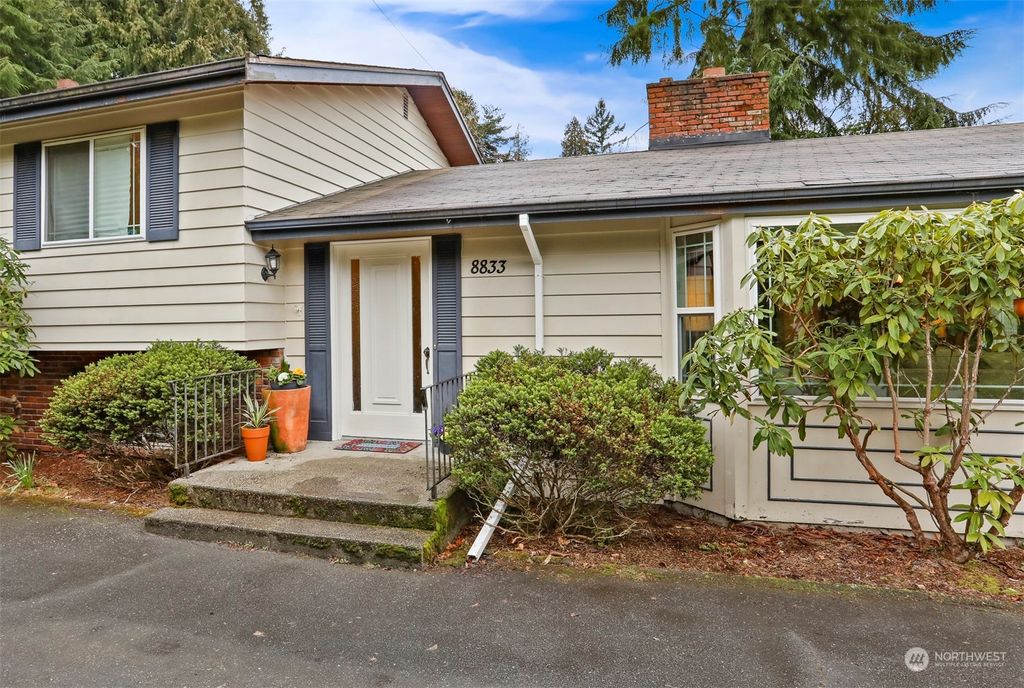 Photo of 8833 Earl Avenue NW, Seattle, WA 98117 (MLS # 2204184)