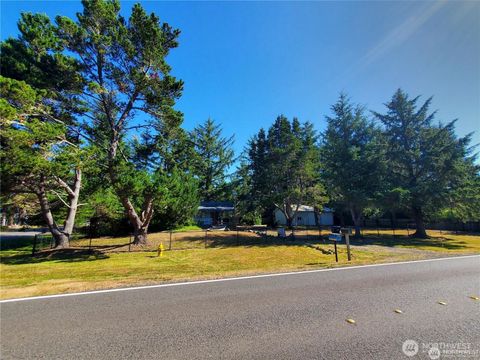 1000 Mt.Olympus Avenue SE Ocean Shores WA 98569