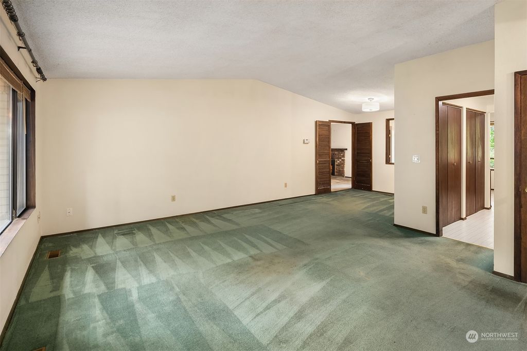 Photo of 3011 249th Avenue SE, Sammamish, WA 98075 (MLS # 2271895)