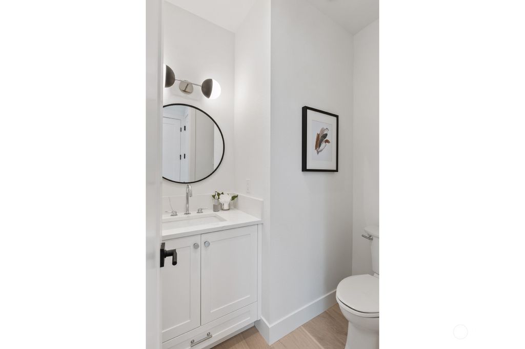 Photo of 7316 11th Avenue NE, Seattle, WA 98115 (MLS # 2043195)