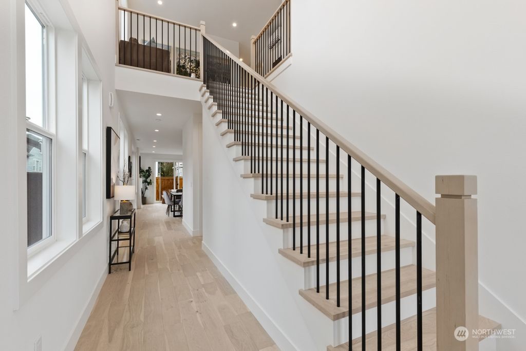 Photo of 7316 11th Avenue NE, Seattle, WA 98115 (MLS # 2043195)