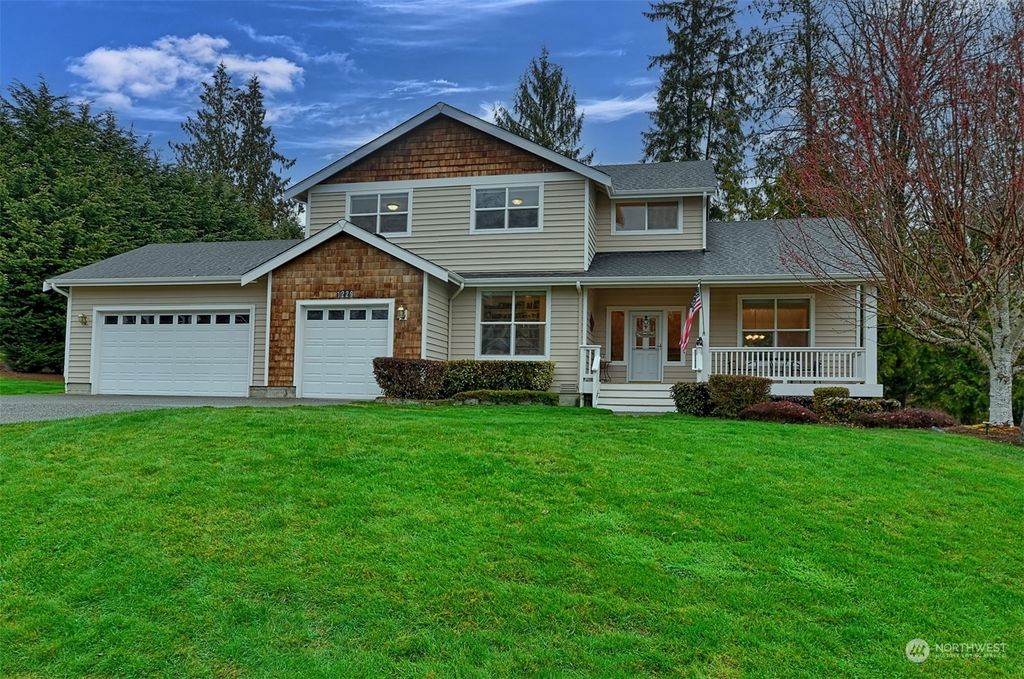 Photo of 1229 143rd Street NE, Marysville, WA 98271 (MLS # 2047271)