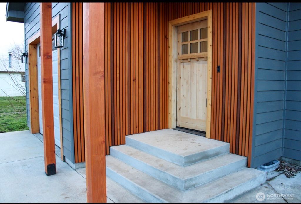 Photo of 124 Murphy Street, Waitsburg, WA 99321 (MLS # 2483399)