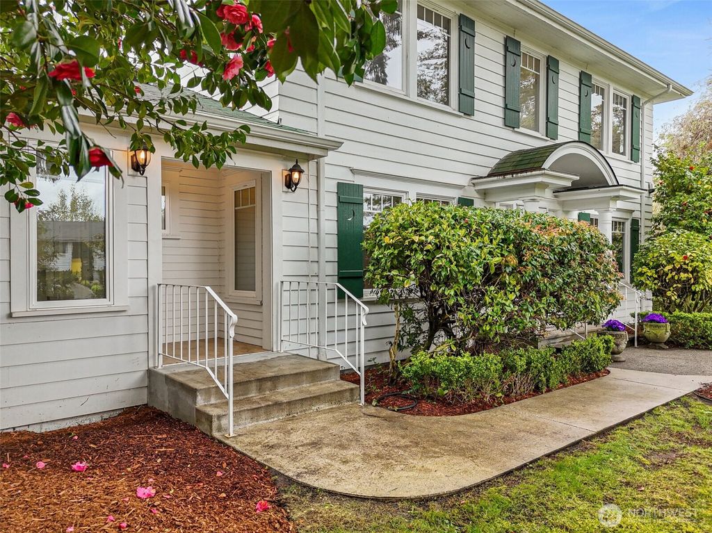 Photo of 3805 45th Avenue SW, Seattle, WA 98116 (MLS # 2368701)