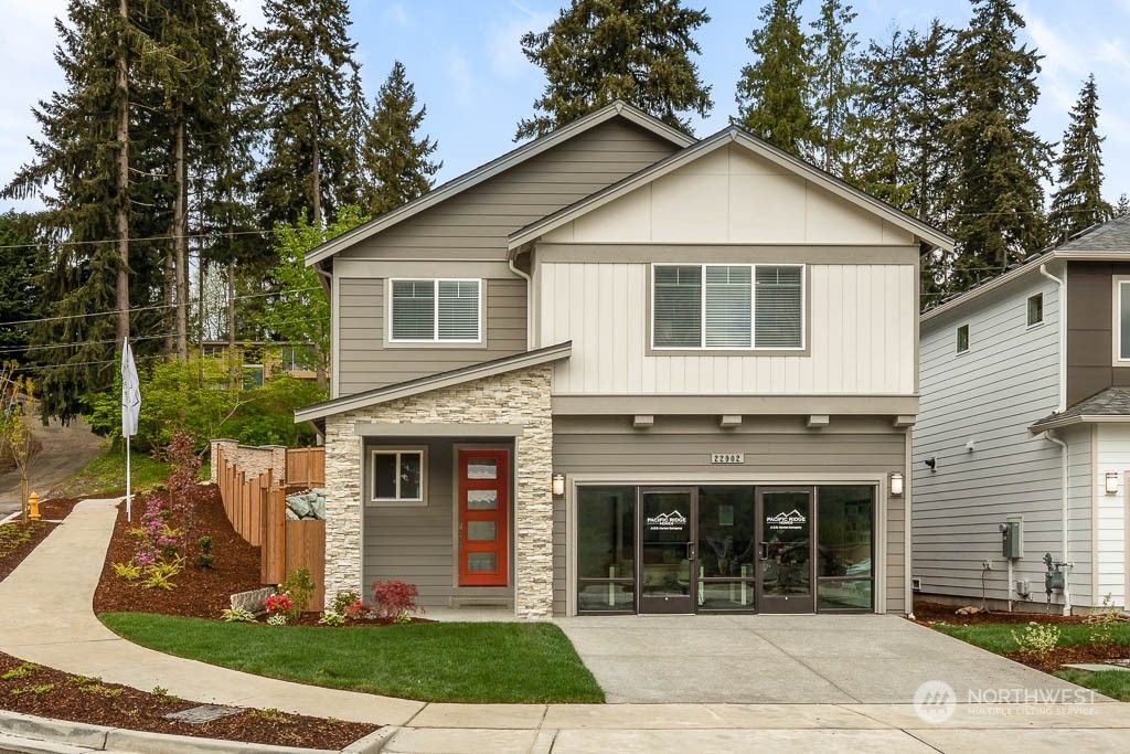 Photo of 125 177th Street SW #IW-26, Bothell, WA 98012 (MLS # 2029646)