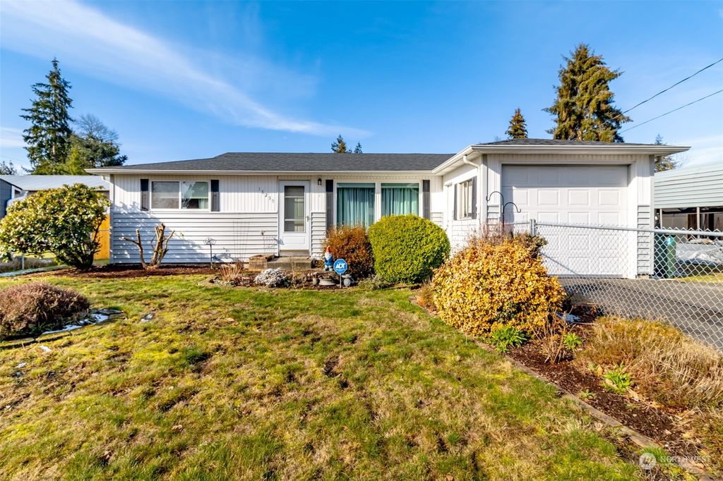 Photo of 16239 123rd Avenue SE, Renton, WA 98058 (MLS # 2036503)