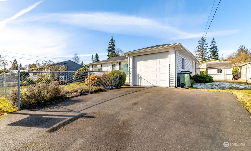 Photo of 16239 123rd Avenue SE, Renton, WA 98058 (MLS # 2036503)