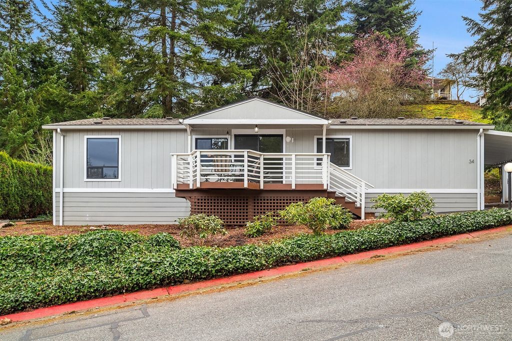 Photo of 5810 Fleming Street #34, Everett, WA 98203 (MLS # 2348300)