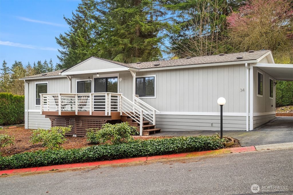 Photo of 5810 Fleming Street #34, Everett, WA 98203 (MLS # 2348300)