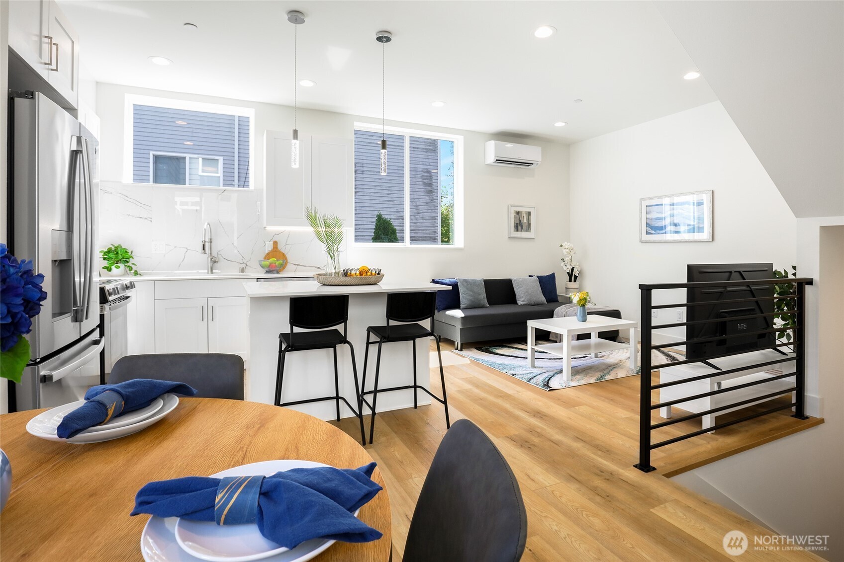 10533 Stone Avenue N