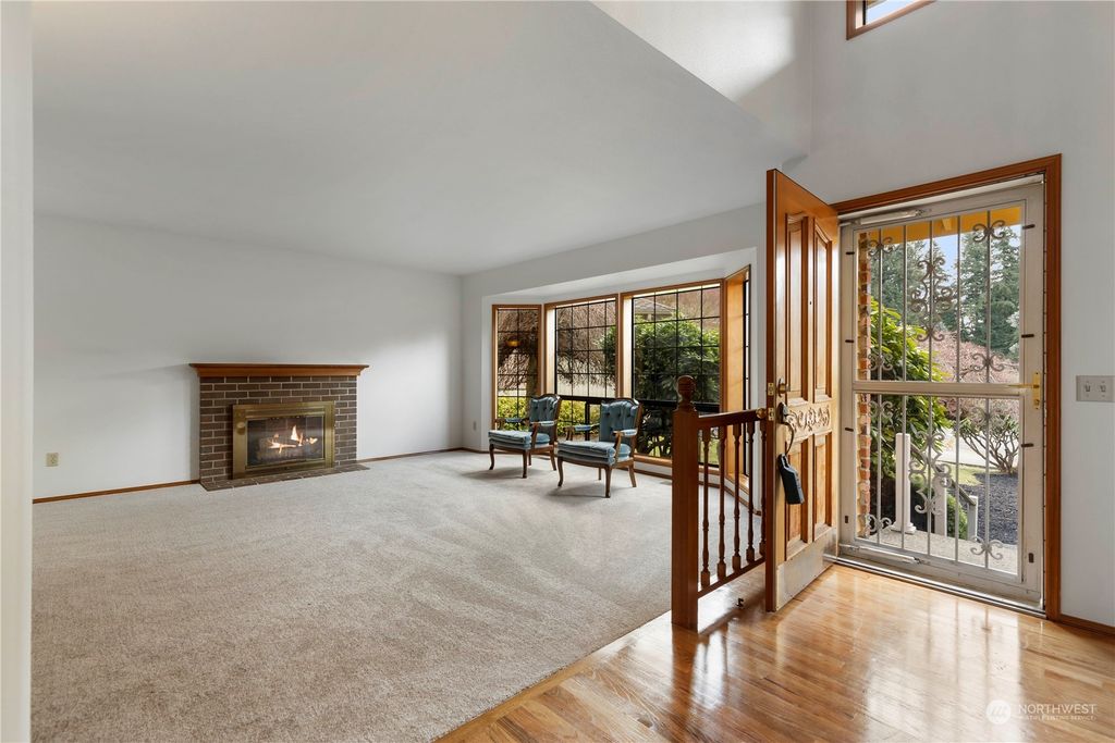 Photo of 13900 14th Drive SE, Mill Creek, WA 98012 (MLS # 2217501)