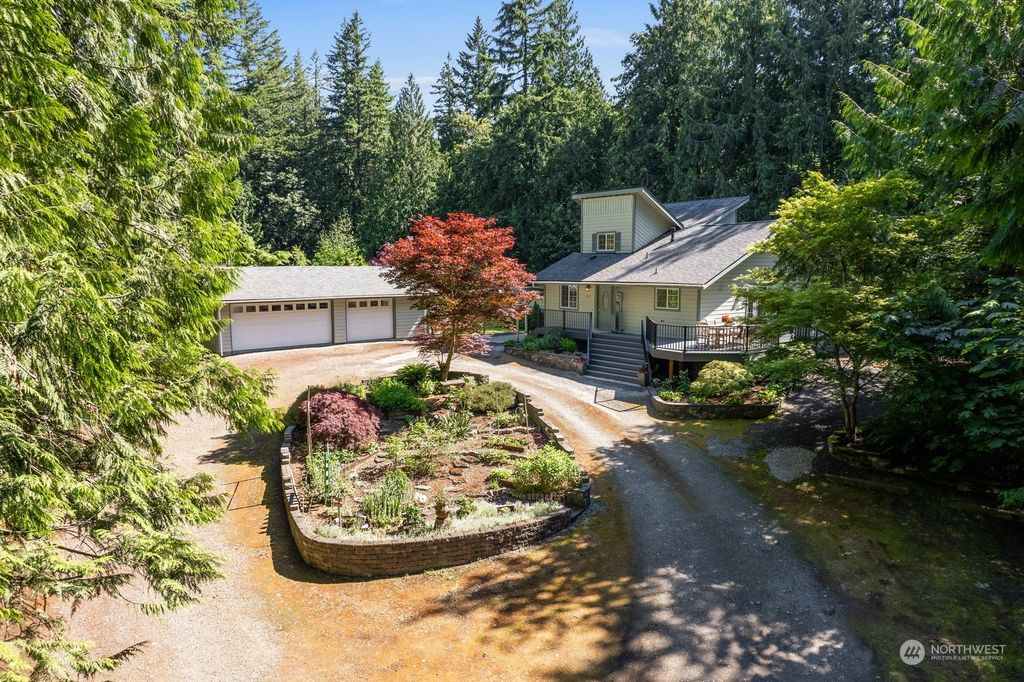 Photo of 1910 290th Avenue NE, Carnation, WA 98014 (MLS # 2250719)