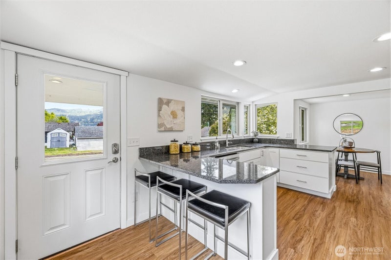 477 W Lake Samish Drive