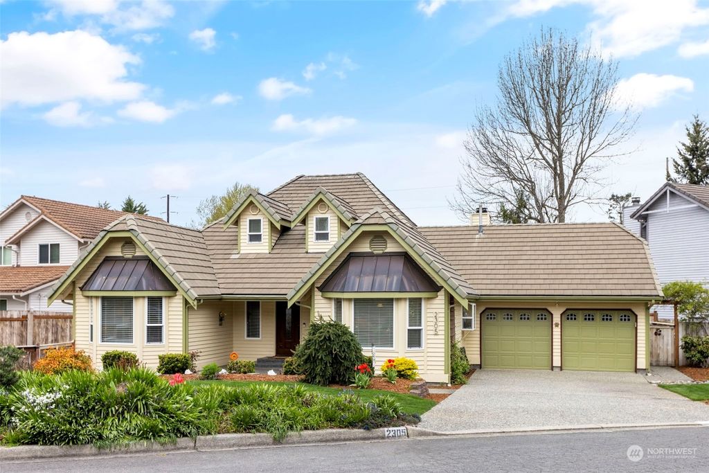 Photo of 2305 Main Court S, Renton, WA 98055 (MLS # 2222485)