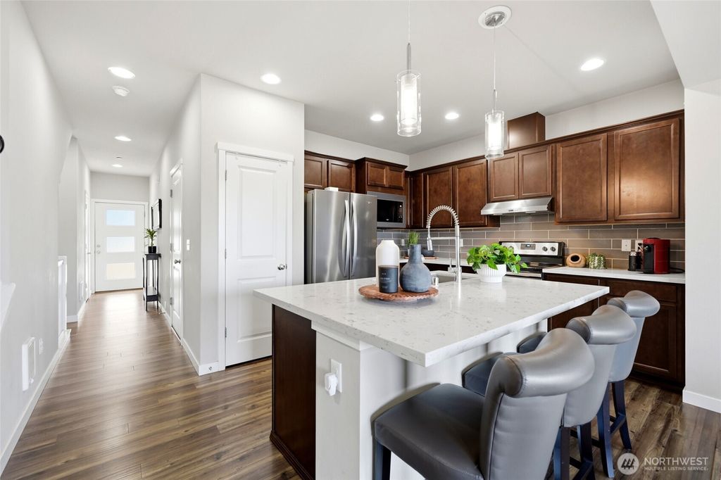 Photo of 7919 19th Drive SE, Everett, WA 98203 (MLS # 2517585)