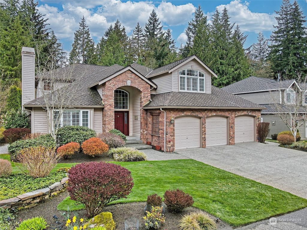 Photo of 6130 152nd Place SE, Snohomish, WA 98296 (MLS # 2053671)