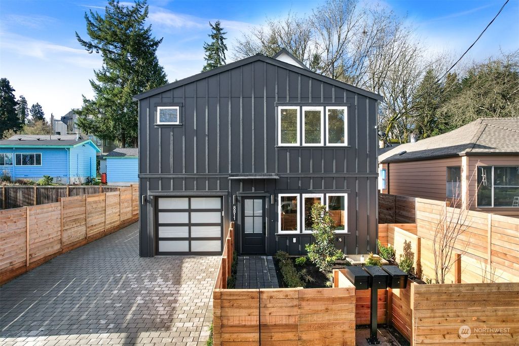 Photo of 8811 20th Avenue NE, Seattle, WA 98115 (MLS # 2193341)