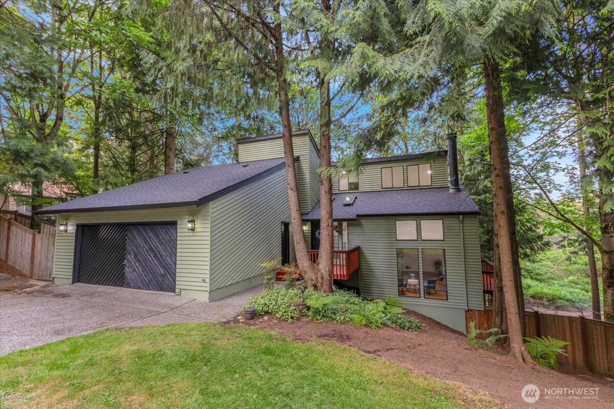 21827 4th Avenue SE
