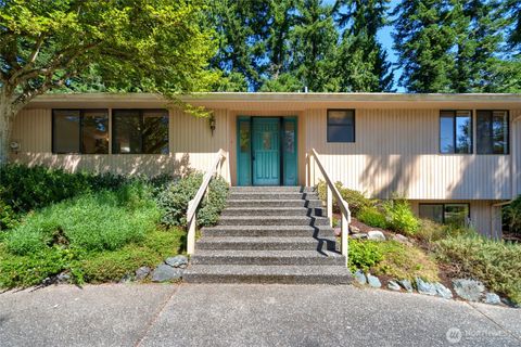 379 Snohomish Drive La Conner WA 98257