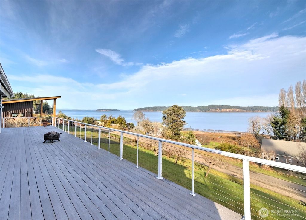 Photo of 20 E Case View Place, Shelton, WA 98584 (MLS # 2478582)