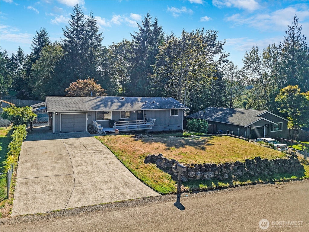 Photo of 6910 E Cascade Drive, Port Orchard, WA 98366 (MLS # 2585278)