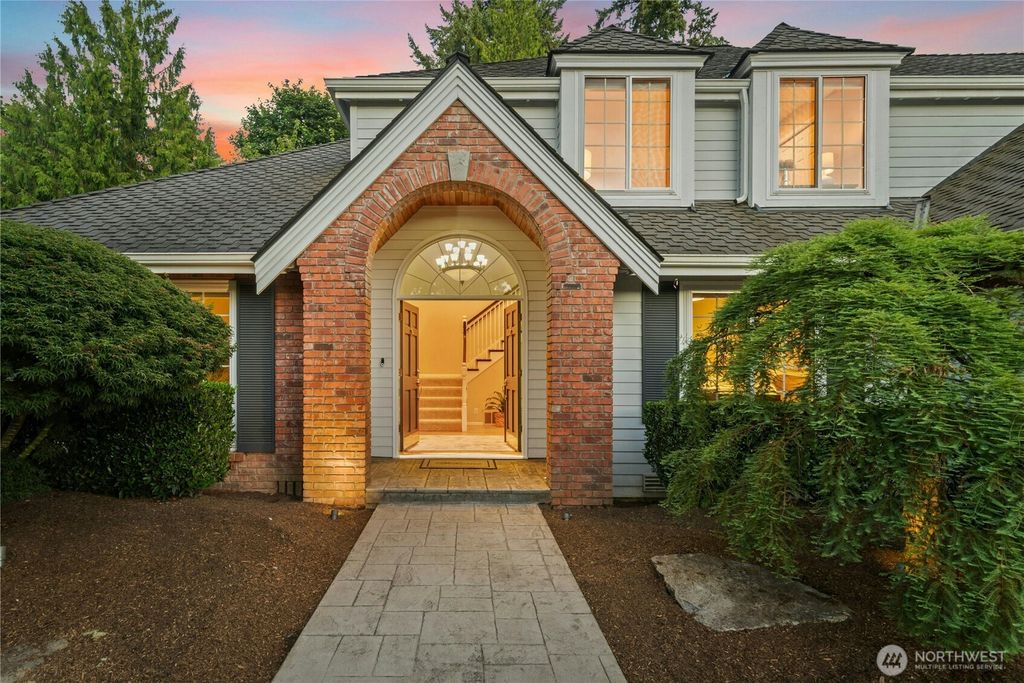 Photo of 26007 NE 27th Drive, Redmond, WA 98053 (MLS # 2406484)