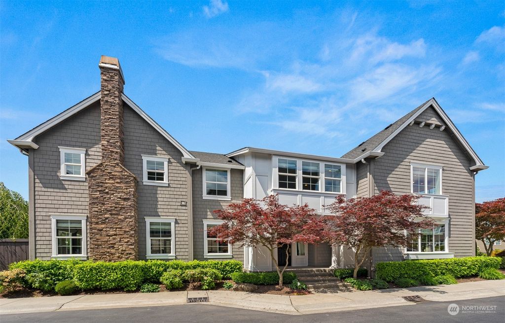 Photo of 325 2nd Avenue S #1, Kirkland, WA 98033 (MLS # 2076848)