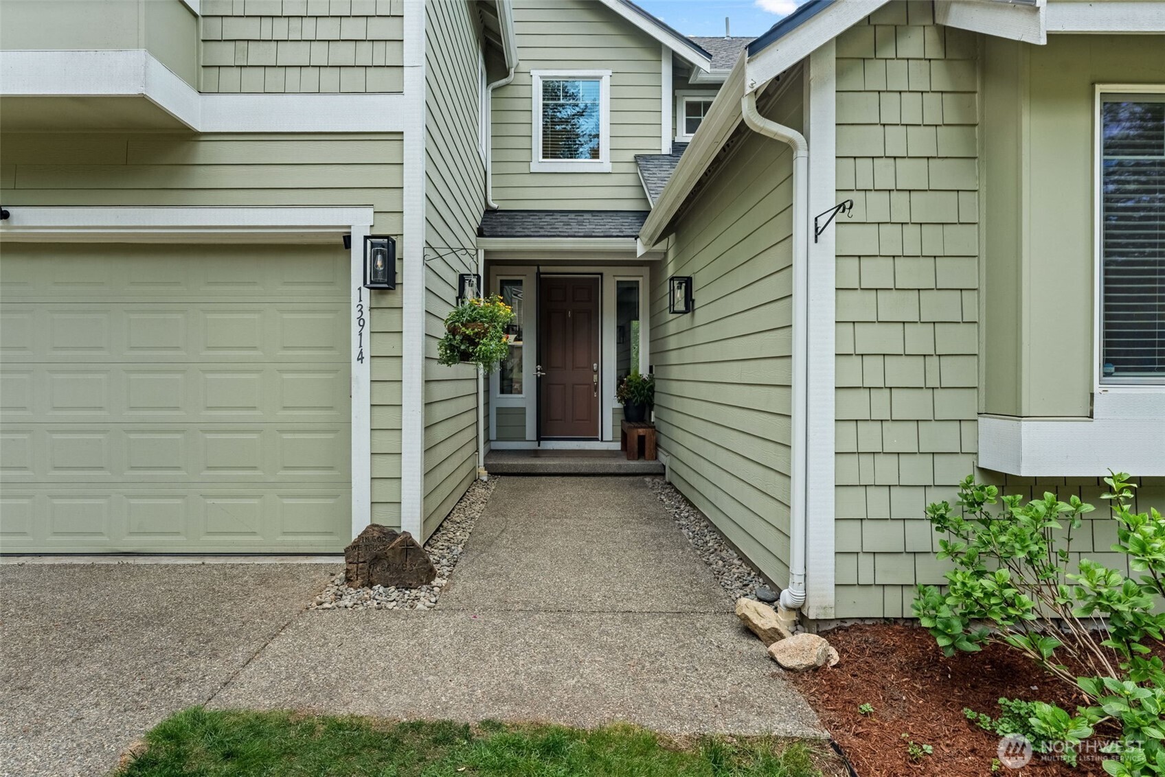 13914 101st Avenue Ct NW
