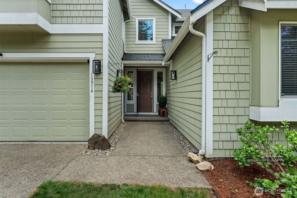 Photo of 13914 101st Avenue Ct NW, Gig Harbor, WA 98329 (MLS # 2517718)