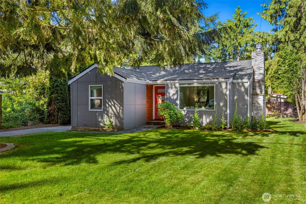 listing image 9366009001636542393
