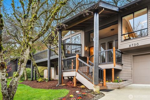 6700 81st Avenue SE Mercer Island WA 98040