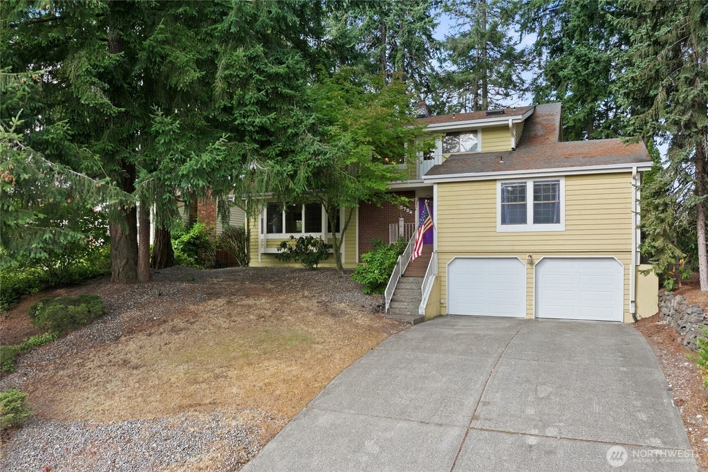 Photo of 5704 69th Avenue Ct W, University Place, WA 98467 (MLS # 2579356)