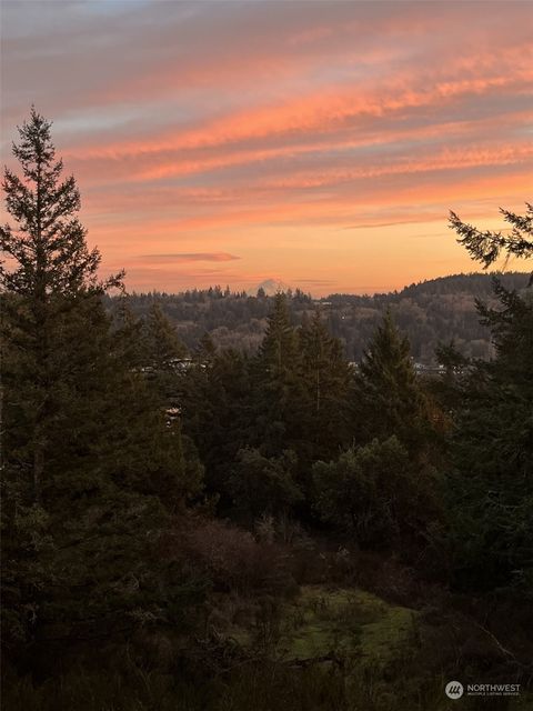 A home in Bremerton