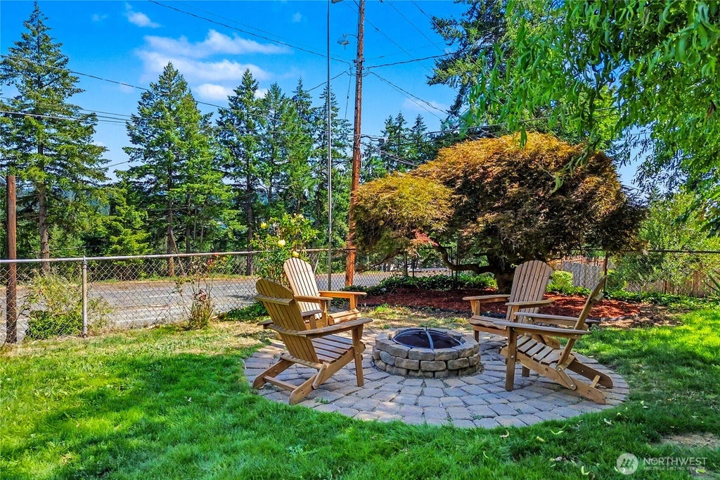 Photo of 5669 Kitsap Way, Bremerton, WA 98312 (MLS # 2540523)